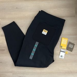 NEW Carhartt- Women’s Force Fitted Midweight Utility Black Legging - 2X 20W/22W